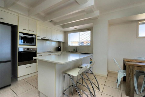 Sandcastles 6 - Accommodation Sunshine Coast 2