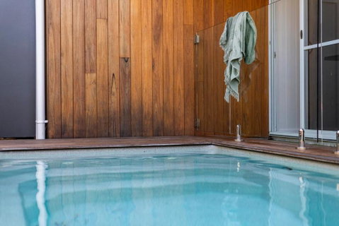 Sandhurst - Oceanstays - Accommodation Sunshine Coast 2