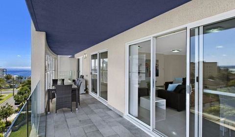 Sandy Cove Apartment The Entrance 45 - Accommodation Sunshine Coast 1