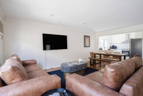 Seaford Escape - Simple Comforts, Perfect Location - Accommodation Sunshine Coast 0