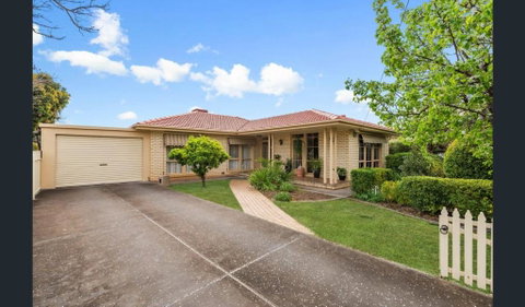 Spacious, Modern & Stylish Vacation Home - Accommodation Sunshine Coast 0
