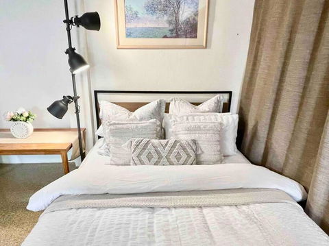 Spacious Self-Contained Guest Suite - Accommodation Sunshine Coast 1