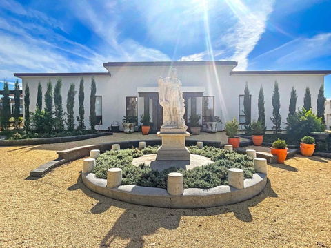 SPQR Hunter Valley - Accommodation Sunshine Coast 0