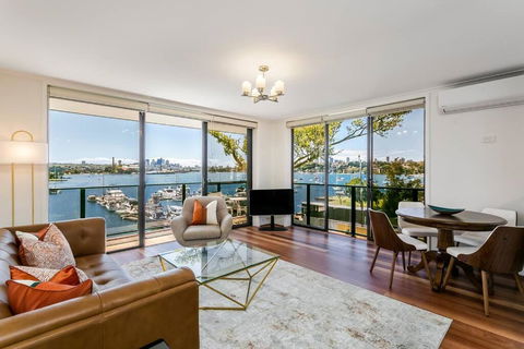 STG38 - Stunning Waterfront Apartment - Drummoyne - Accommodation Sunshine Coast 0