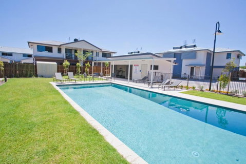 Stonewood Villas - Accommodation Sunshine Coast 1