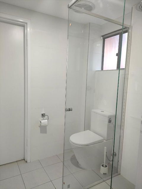 T&V Suites - Accommodation Sunshine Coast 3