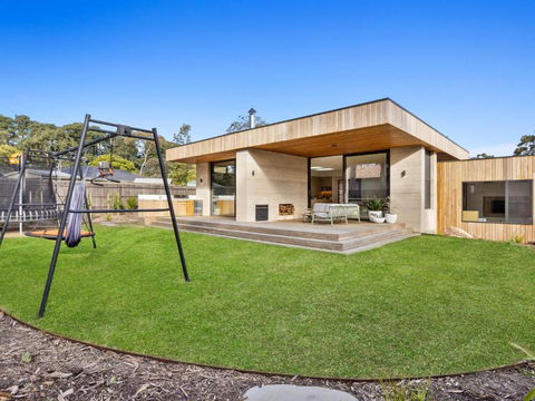 Terra House - Accommodation Sunshine Coast 2