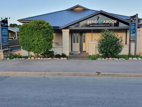 The Bend Abode - Accommodation Sunshine Coast 0