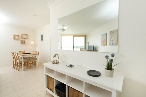 Beachpoint, Unit 501, 28 North Street - Accommodation Sunshine Coast 3