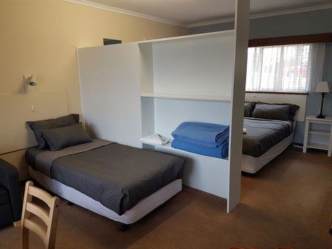 Beachport Motor Inn - Accommodation Sunshine Coast 3