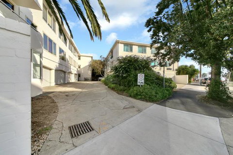 Beachside Haven - Accommodation Sunshine Coast 2