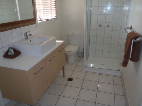 Beachside Holiday Units - Accommodation Sunshine Coast 1