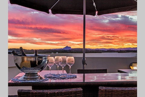 Beachside Penthouse With 360views - Accommodation Sunshine Coast 3