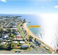 Beachside Queenslander - Accommodation Sunshine Coast