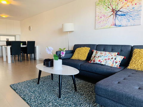Beautiful Home Close To Shopping Mall And Train Hornsby - Accommodation Sunshine Coast 3