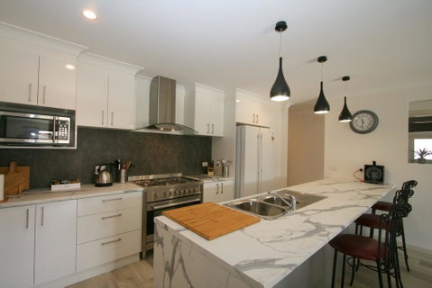 Bedrock - 11 Twynam Street, Jindabyne - Accommodation Sunshine Coast 0