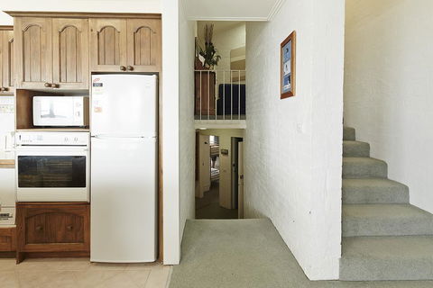 Beehive 14 - Accommodation Sunshine Coast 1