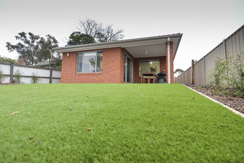 Beischer Apt A - Accommodation Sunshine Coast 2