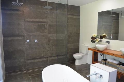 Bella Cosa Bed And Breakfast - Accommodation Sunshine Coast 2