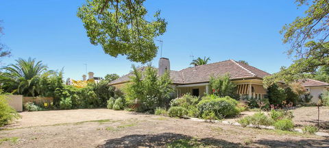 Benson House & Benson Lodge - Accommodation Sunshine Coast 1