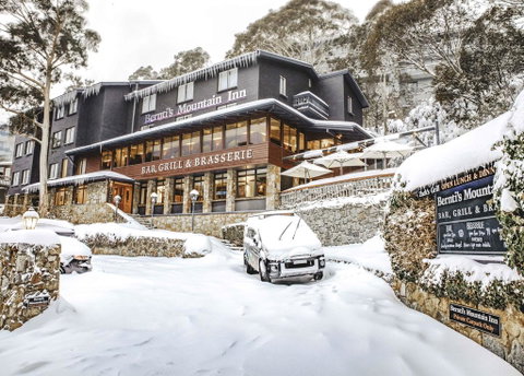Bernti's Mountain Inn - Accommodation Sunshine Coast 0