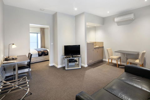 Best Western Plus Ballarat Suites - Accommodation Sunshine Coast 2