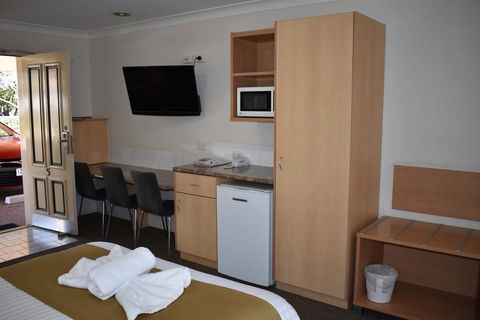 Best Western Tuscany On Tor Motor Inn - Accommodation Sunshine Coast 3