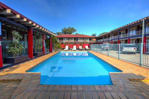 Best Western Zebra Motel - Accommodation Sunshine Coast 1