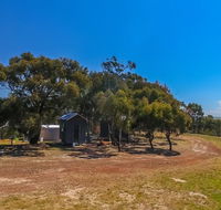 Big Tiny Seven Hills Tiny House Tallarook - Accommodation Sunshine Coast