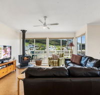 Bimbadeen - Accommodation Sunshine Coast