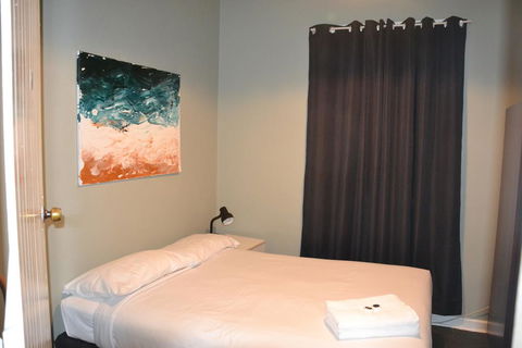 Black Diamond Lodge - Accommodation Sunshine Coast 0