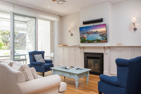 Bliss By The Bay In Perfect Family Area - Accommodation Sunshine Coast 2