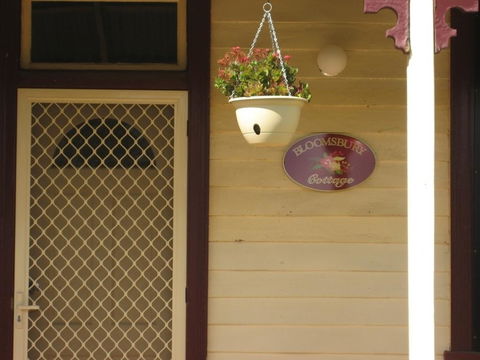 Bloomsbury Cottage - Accommodation Sunshine Coast 3