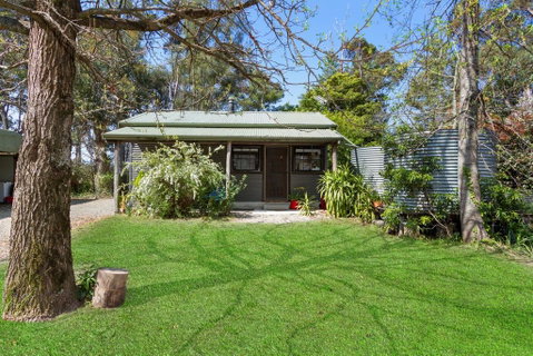 BLUE APPLE LODGE - Accommodation Sunshine Coast 0