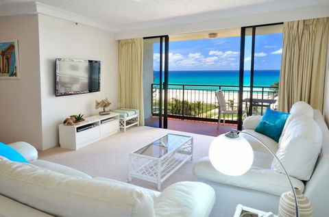 Blue Ocean Apartment - Accommodation Sunshine Coast 0