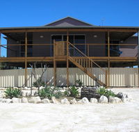Blue Sky Escapes Sunset Oddes-sea - Accommodation Sunshine Coast