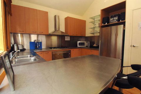 Blue Sky Lodge - Accommodation Sunshine Coast 3