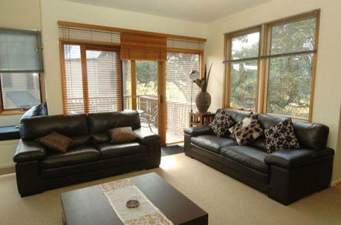 Blue Sky Lodge - Accommodation Sunshine Coast 1