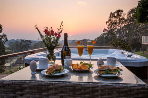 Blueberry Hills On Comleroy - Accommodation Sunshine Coast 0