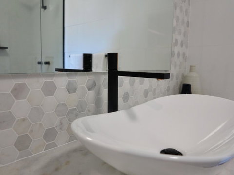 Bluewater Apartment - Accommodation Sunshine Coast 2