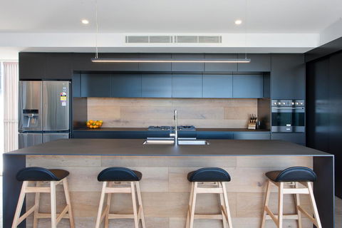 Bluey's Beach House - 5 Bedroom - Accommodation Sunshine Coast 3