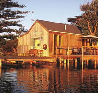 Boathouse - Birks River Retreat - Accommodation Sunshine Coast