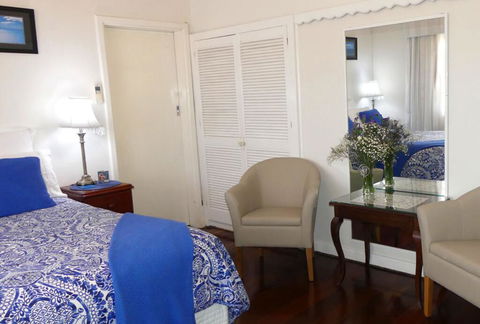 Boathouse Bunbury Bed & Breakfast - Accommodation Sunshine Coast 1