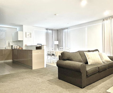 The Loft - Accommodation Sunshine Coast 2