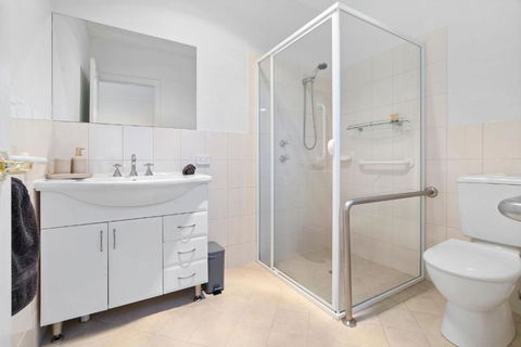 The Shamrock House A - Accommodation Sunshine Coast 3