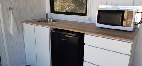 Willalooka Retreat By Tiny Away - Accommodation Sunshine Coast 3
