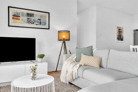 Flinders Corporate Extended Stays 8 -12 Weeks - Accommodation Sunshine Coast 0