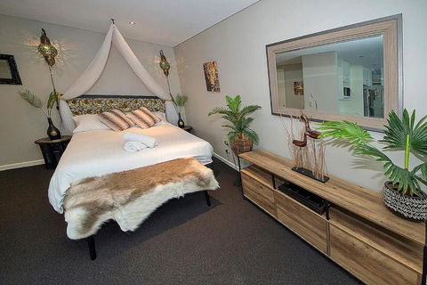 ZANZIBAR FANTASTIC 1 Bedroom APARTMENT - Accommodation Sunshine Coast 0