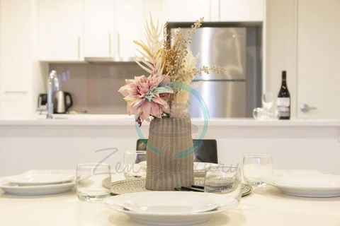 ZEN SUN CITY Cozy 2-BR/2-BA Ocean View Retreat - Accommodation Sunshine Coast 0