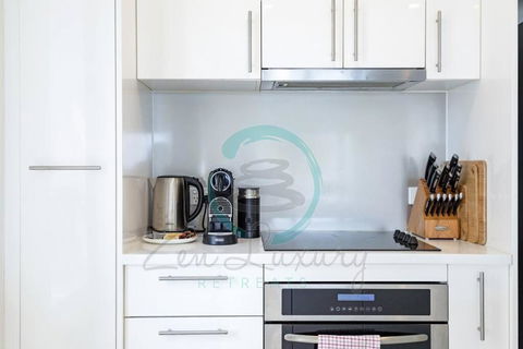 ZEN SUNSHINE - COZY 2-BR/2-BA OCEAN VIEW RETREAT - Accommodation Sunshine Coast 1